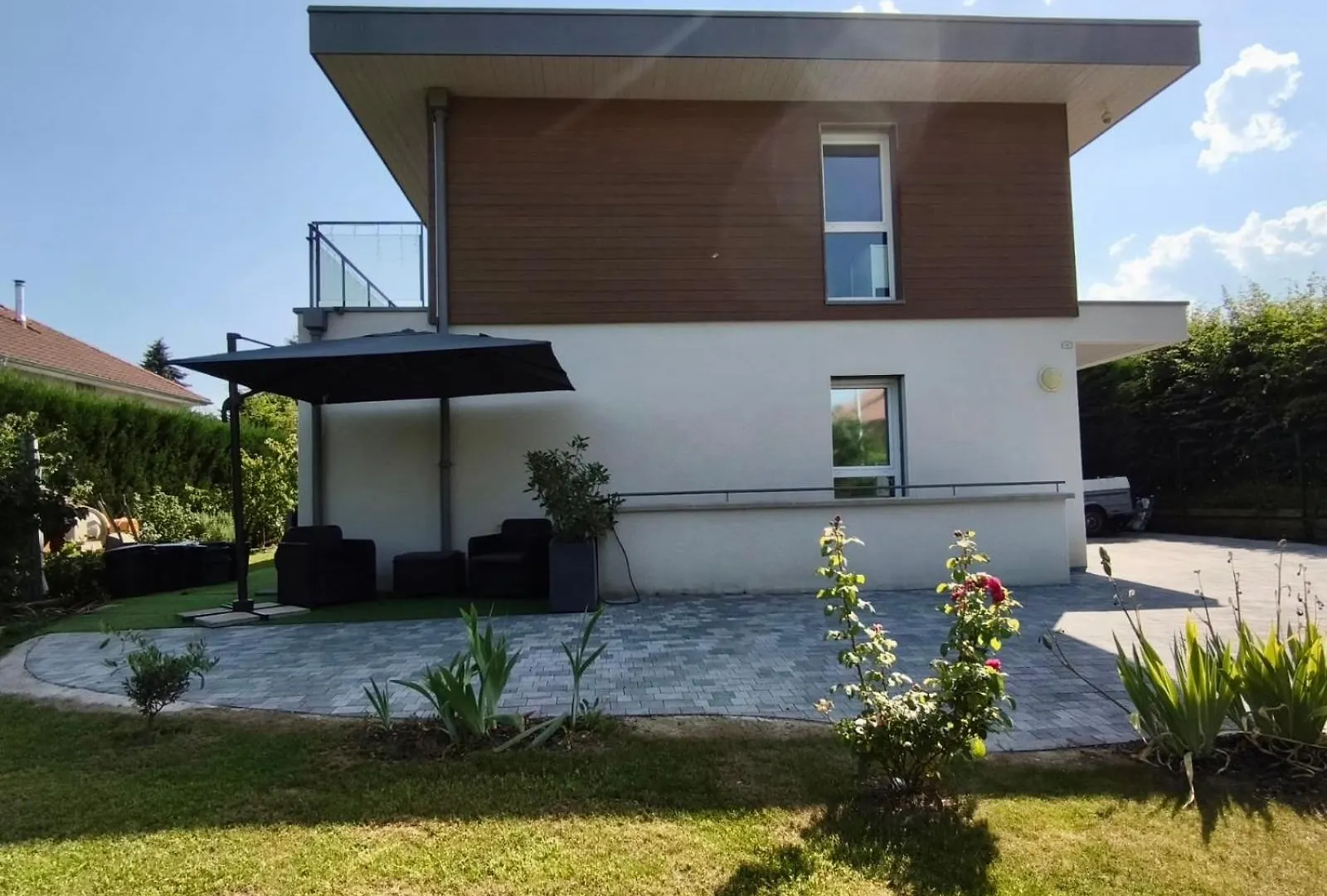 Elegant House Near Chateau De Voltaire Prévessin 0*,